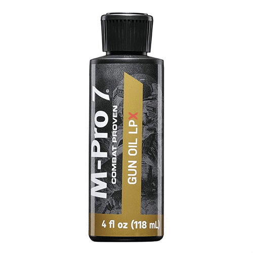 L'olio GUN OIL LPX offre lubrificazione superiore e protezione dalla corrosione, resiste a temperature estreme e garantisce una pulizia rapida sul campo.