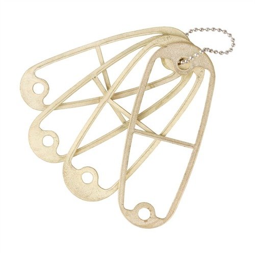 I template in ottone Pachmayr ti aiutano a evitare di tagliare le piastre di rinforzo in acciaio durante la modellatura dei calci, disponibili in quattro misure.