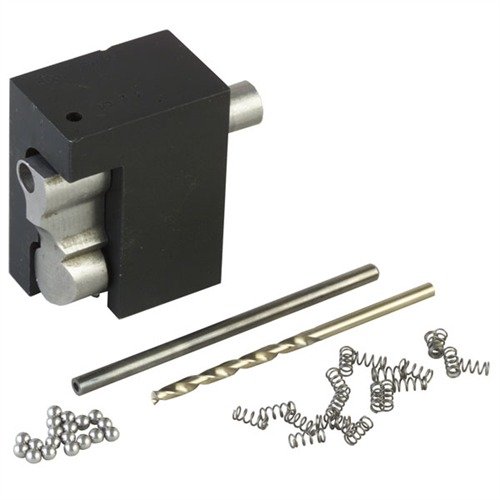 Il CRANE BALL DRILLING FIXTURE di POWER CUSTOM garantisce un allineamento preciso per il drilling della crane, migliorando la forza di bloccaggio dei cilindri S&W K, L e N.