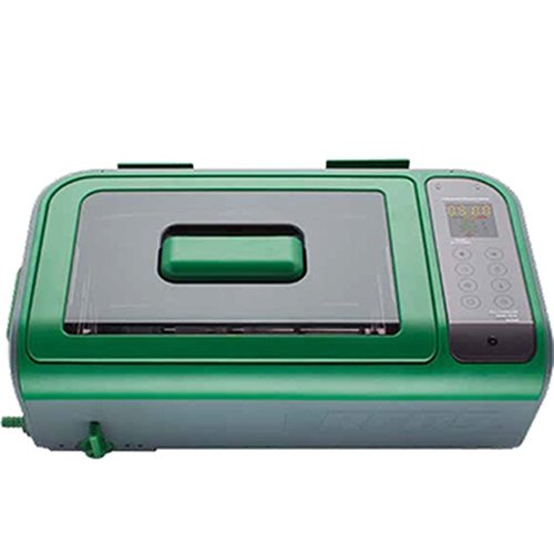 L'RCBS Ultrasonic Case Cleaner-2 offre una grande capacità di 6,3 litri per pulire rapidamente bossoli e parti di arma, con timer programmabile e display LED.