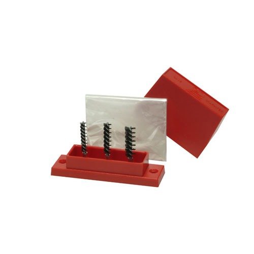 Il Forster Case Graphiter riduce l'attrito della palla espansore, pulisce e lubrifica le colonnette, minimizzando la distorsione. Include mica per 2.000-3.000 casi.