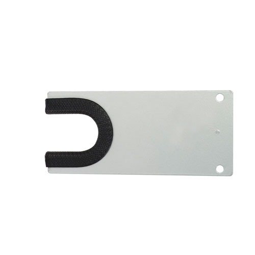 Il Sinclair Cleaning Cradle Saddle -Rear AR-15 è progettato per sostenere in modo sicuro i fucili AR-15 e AR-10 durante le operazioni di pulizia.