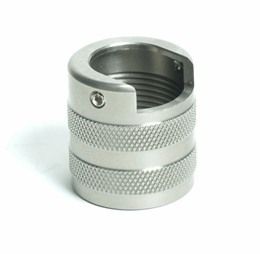 Il Sinclair Priming Tool, realizzato in acciaio inox e alluminio di alta qualità, offre precisione, durata e sensibilità per una ricarica perfetta di ogni primer.