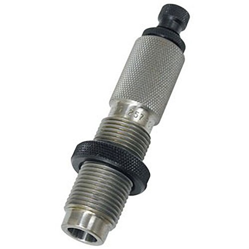 Il Redding Seating Die 221 Remington Fireball offre una guida per proiettili, anello di crimpatura integrato e un plug di caricamento, garantendo precisione e durata nel tempo.