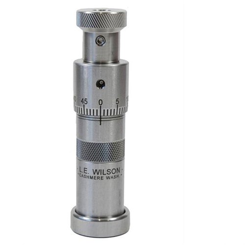 Il L.E. Wilson Micrometer Top Bullet Seater Die offre un controllo preciso della profondità di caricamento, costruzione in acciaio inossidabile e regolazioni facili.