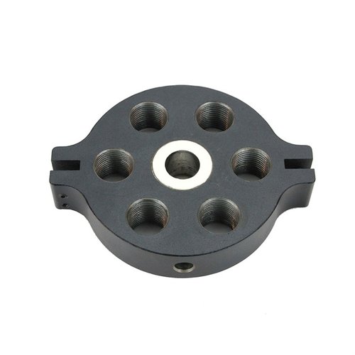 Il T-MAG Turret di Lyman offre una rapida sostituzione degli attrezzi, precisione nella ricarica e un design robusto, ideale per i tiratori esperti.