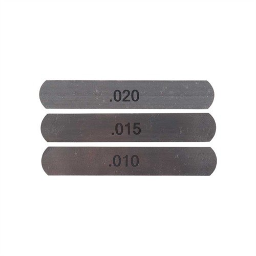 Il NECK TURNING FEELER GAGE SET di SINCLAIR INTERNATIONAL offre precisione e facilità d'uso per il controllo dello spessore delle pareti del collo delle munizioni.