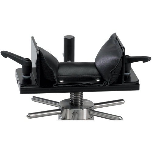 Il SINCLAIR GENERATION II è un supporto versatile con regolazioni rapide, sacchetto doppio lato e fermo per la canna, ideale per fucili di diverse dimensioni.