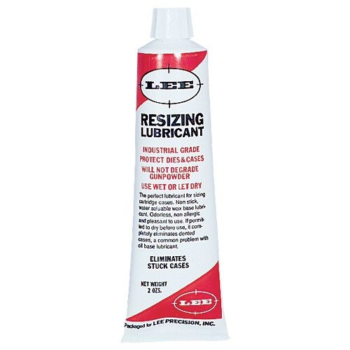 Il RESIZING LUBRICANT di LEE PRECISION facilita il processo di resizing delle cartucce, riducendo l'attrito e garantendo un'operazione fluida e senza intoppi.