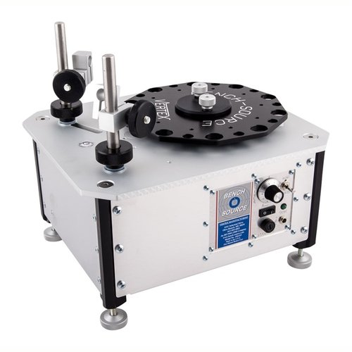 La macchina per l'annealing delle neck di BENCH-SOURCE ripristina le cartucce a 'come nuove', migliora la precisione e riduce i costi di ricarica.