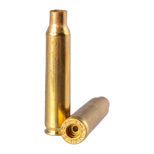 .223 Remington brass Starline è pronta per il ricarico, compatibile con carichi .223 e 5.56 NATO, disponibile in sacchetti da 100 o 500 pezzi.