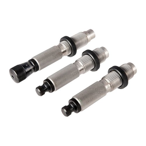 Il Master Hunter Deluxe Die Set offre la possibilità di full length resizing e neck sizing, ideale per sviluppare cariche ottimali per i cacciatori esperti.