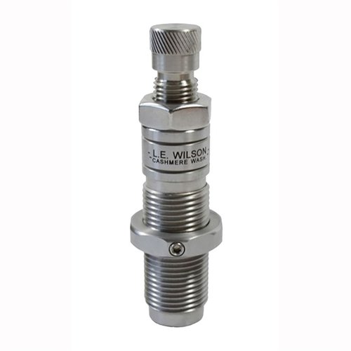 Il dies L.E. Wilson Bushing Full Length consente di dimensionare il collo della cartuccia con tensione personalizzabile, mantenendo la precisione e la qualità.