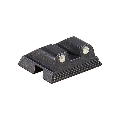 Il REAR SIGHT WHITE DOT C&D, altezza 7.7, offre una visibilità ottimale per il tuo PX4, migliorando la precisione e la rapidità di acquisizione del bersaglio.