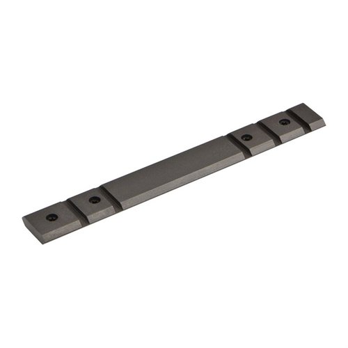 La base in acciaio Tikka Maxima di Warne offre robustezza, durata e un design a profilo basso, garantendo un montaggio sicuro e funzionale per il tuo fucile.