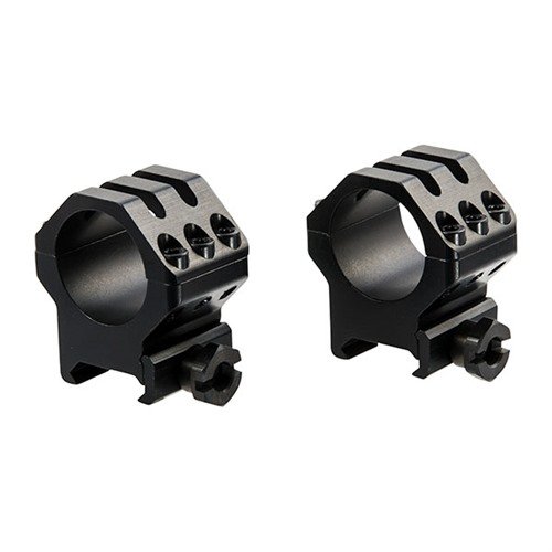 Gli anelli SIX-HOLE SKELETON di WEAVER offrono un montaggio ultra-sicuro per ottiche di grandi dimensioni su fucili a lungo raggio, con viti Torx® e dadi esagonali oversize.