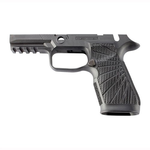 Migliora il tuo tiro con il grip module WCP320 di Wilson Combat per SIG-SAUER P320, che offre maggiore controllo, riduzione del rinculo e comfort ergonomico.
