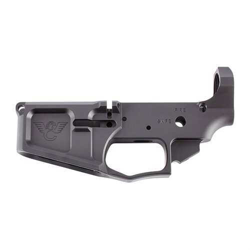 Il WC-15 BILLET LOWER RECEIVER offre una costruzione in alluminio 7075-T6, magwell oversize per ricariche rapide e guardia del grilletto integrata per maggiore robustezza.