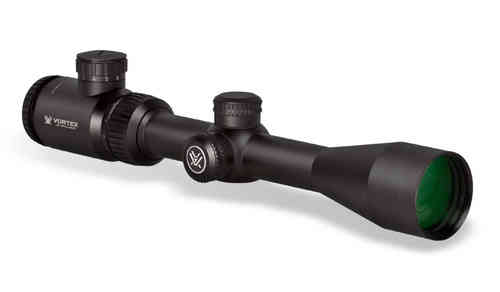 Il Crossfire II 3-9x40 Vbrite di VORTEX offre un'ottica versatile con ingrandimento regolabile, rivestimento antiriflesso e reticolo illuminato per una precisione superiore.