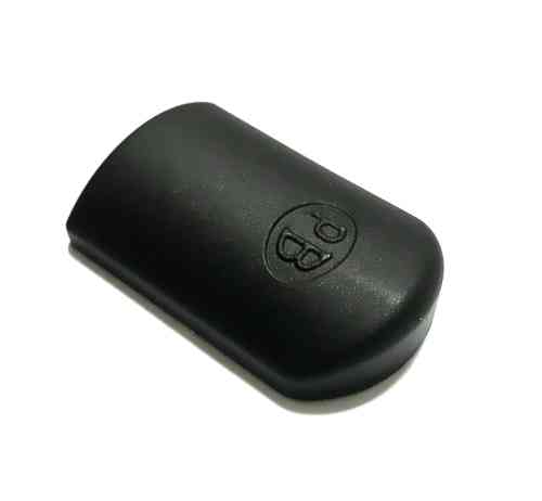 Il SET 4x COPRI FONDELLO UNIVERSALE IN GEL PER CARICATORI PISTOLA di BERETTA offre una protezione ottimale, migliorando la presa e il comfort durante l'uso.